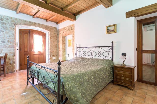 Pucci Country House Ferentillo Quarto foto